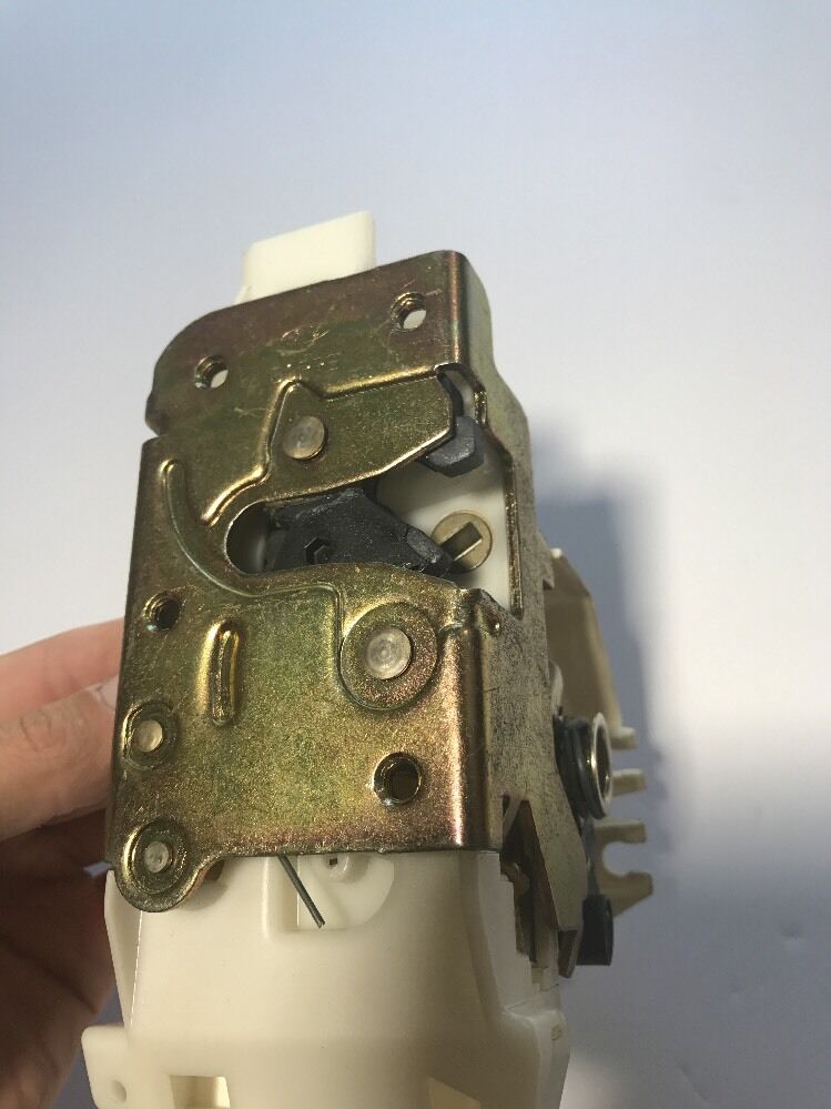New OEM Ford Focus Rear Door Lock Actuator 2001 2S4Z-5426413-DB