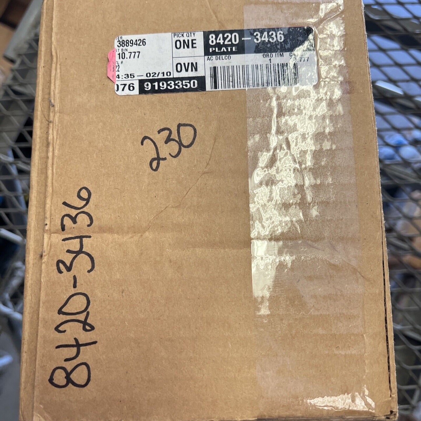 New OEM GM Front Left Window Switch Milgauss Bezel 2016-18 Malibu 84203436