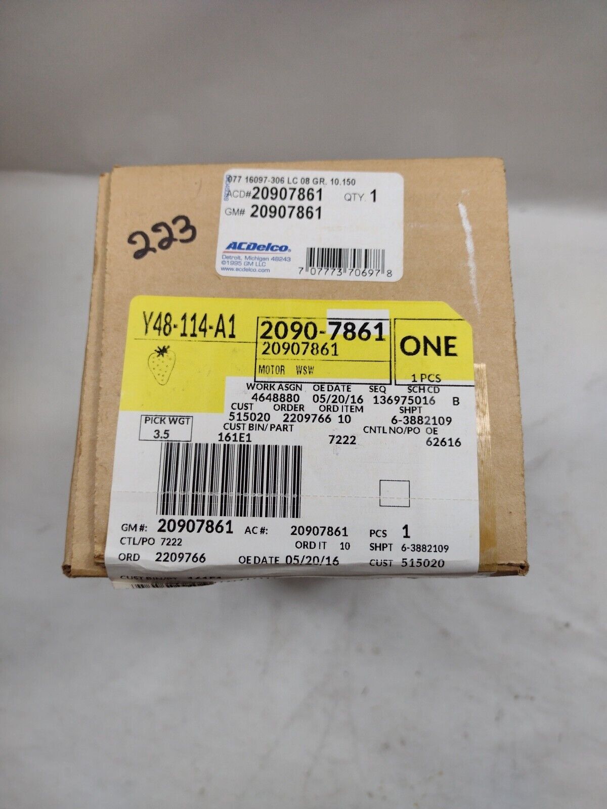 Genuine OEM GM Chevrolet Malibu Wiper Motor 2009-2012 20907861