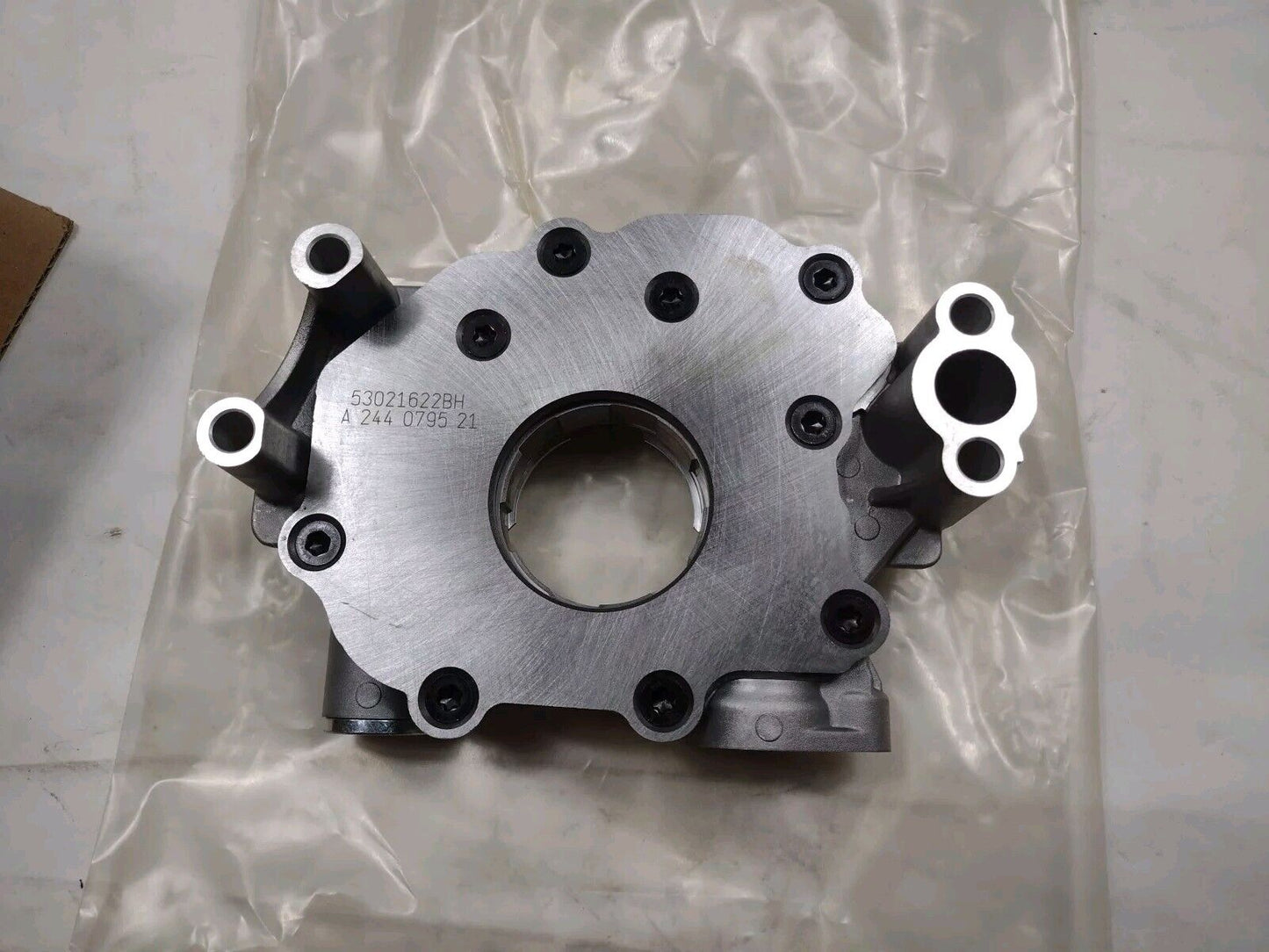 Genuine OEM Mopar OIL PUMP RAM Jeep 5.7L V8 HEMI Engine Oil Pump 53021622BH