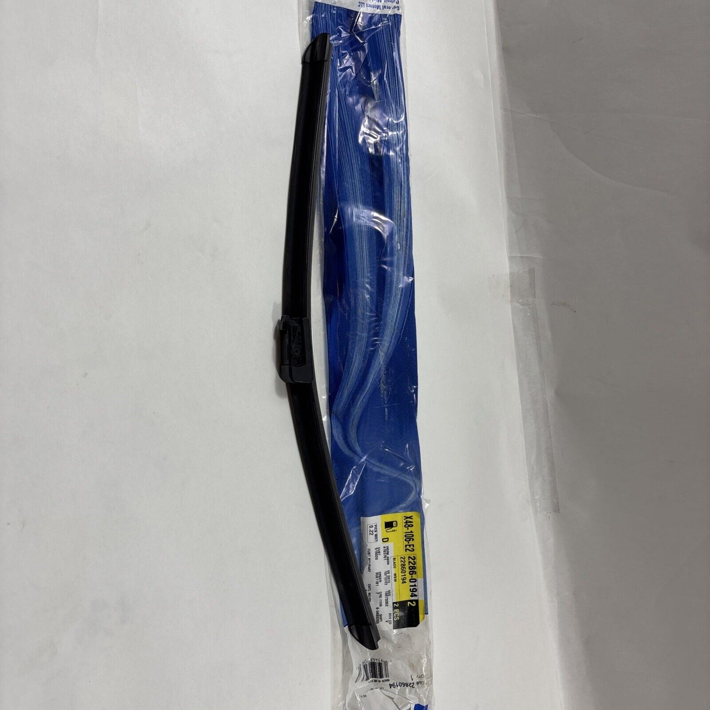 2008-2012 MALIBU PASSENGER SIDE WINDSHIELD WIPER BLADE NEW OEM 22860194