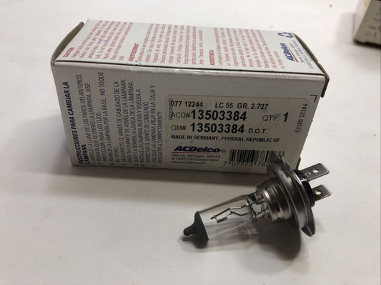 New OEM Genuine GM ACDelco Chevrolet GMC 2007-2017 Headlamp Bulb 13503384