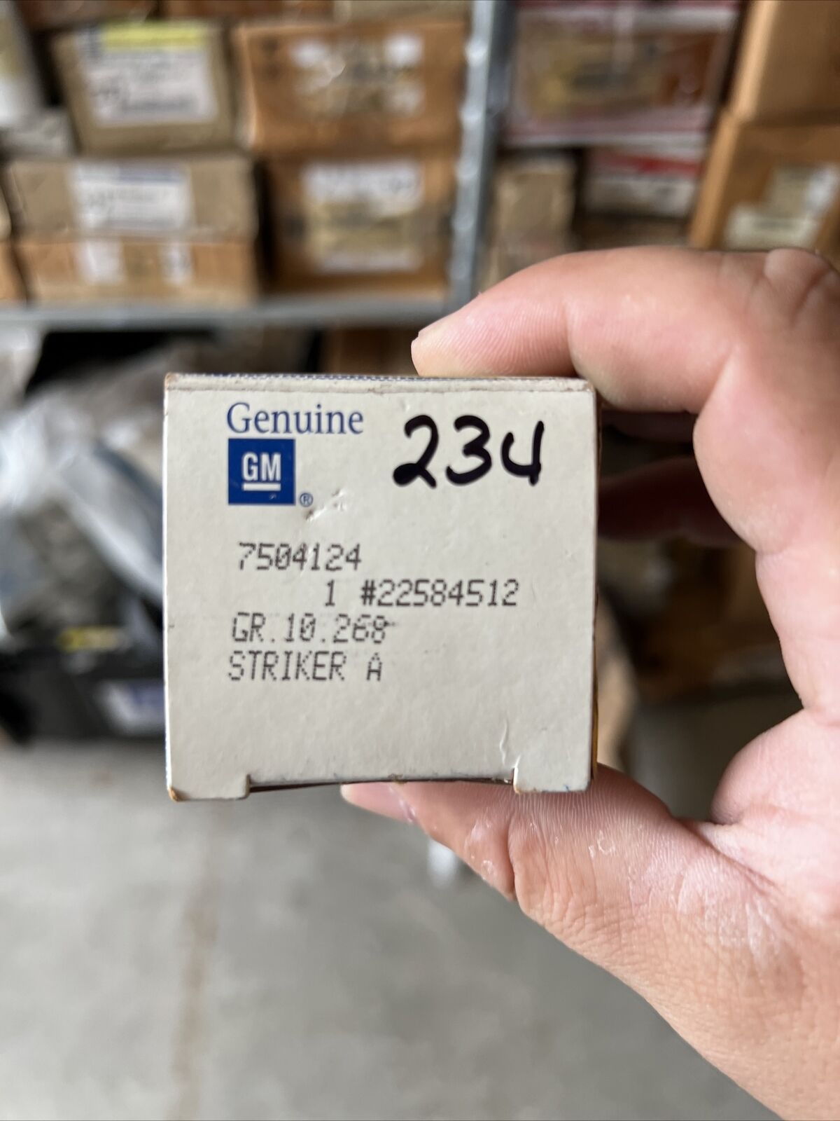 New OEM GM Chevrolet Cavalier 1995-1905 Instrument Panel Dash Striker 22584512