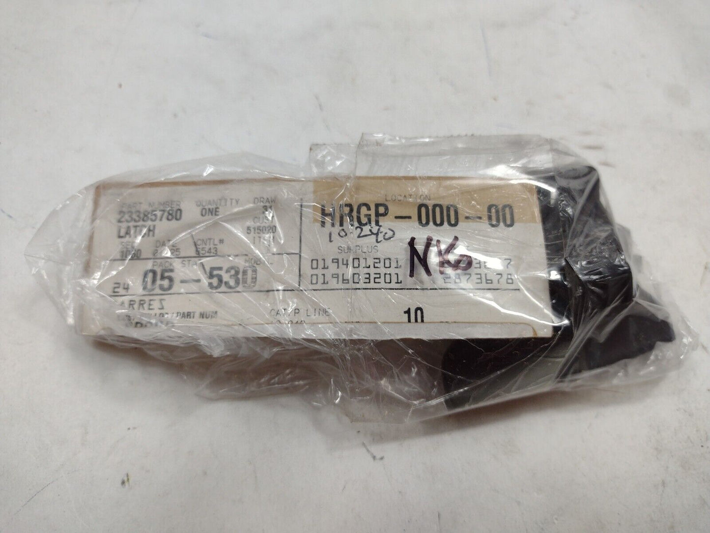 Genuine OEM GM F Latch 23385780