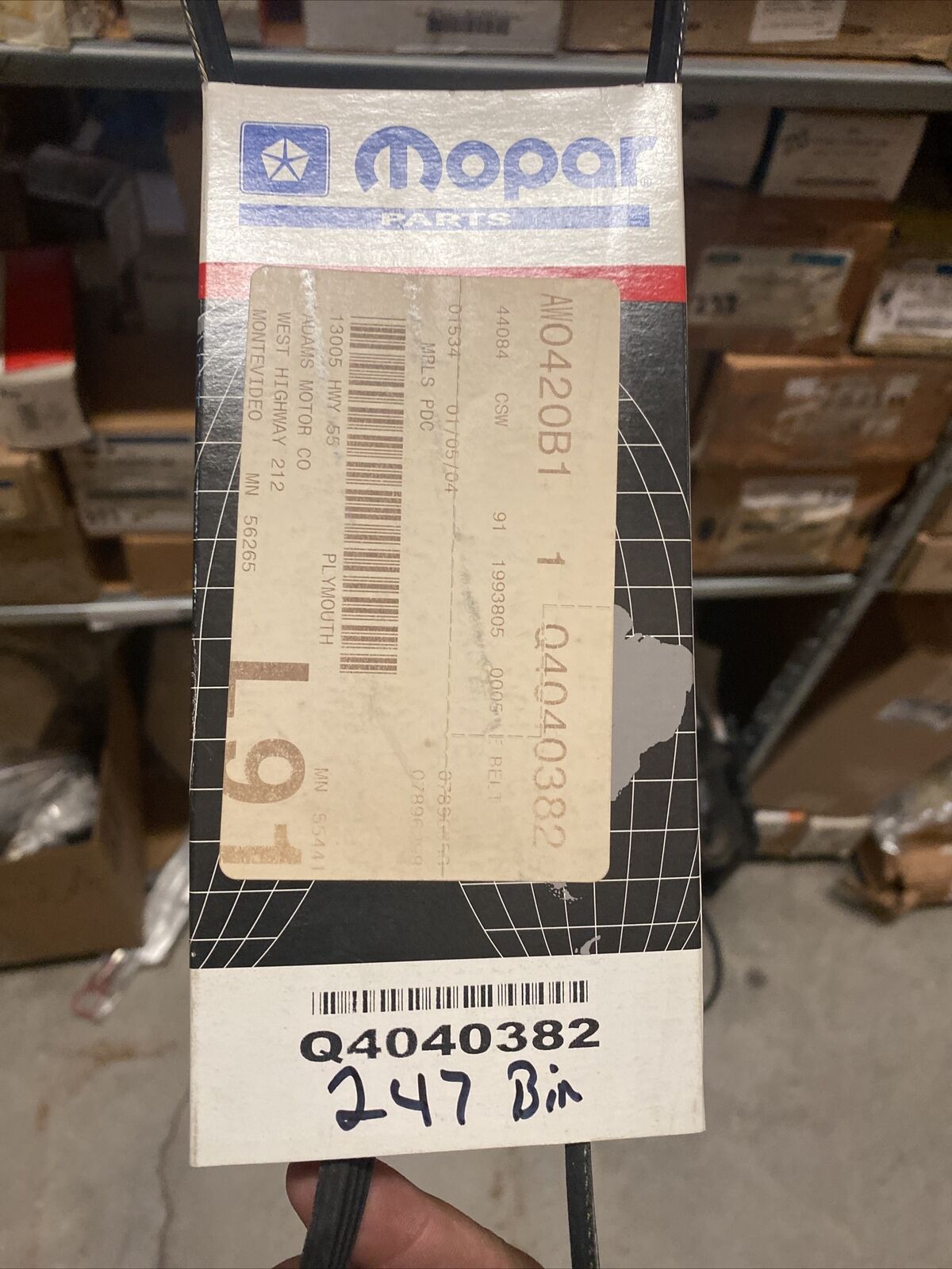New OEM Mopar V Belt Q4040382
