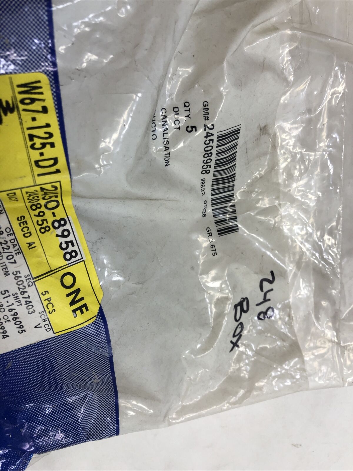 GM OEM-EGR Valve 00-04 24508958