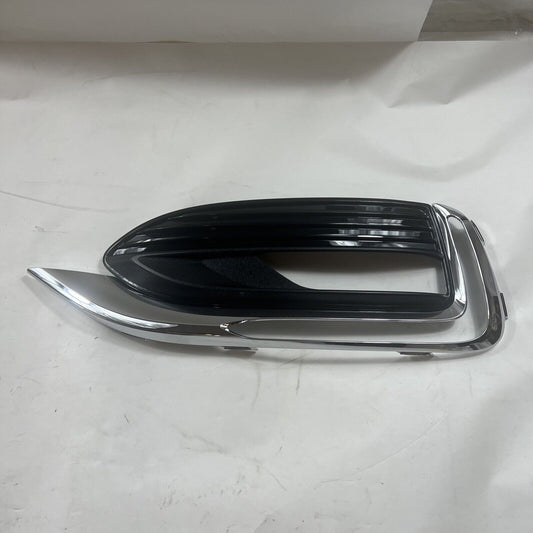 Genuine OEM GM Buick Enclave Front Left Driver Side Fog Lamp Bezel Trim 84238814