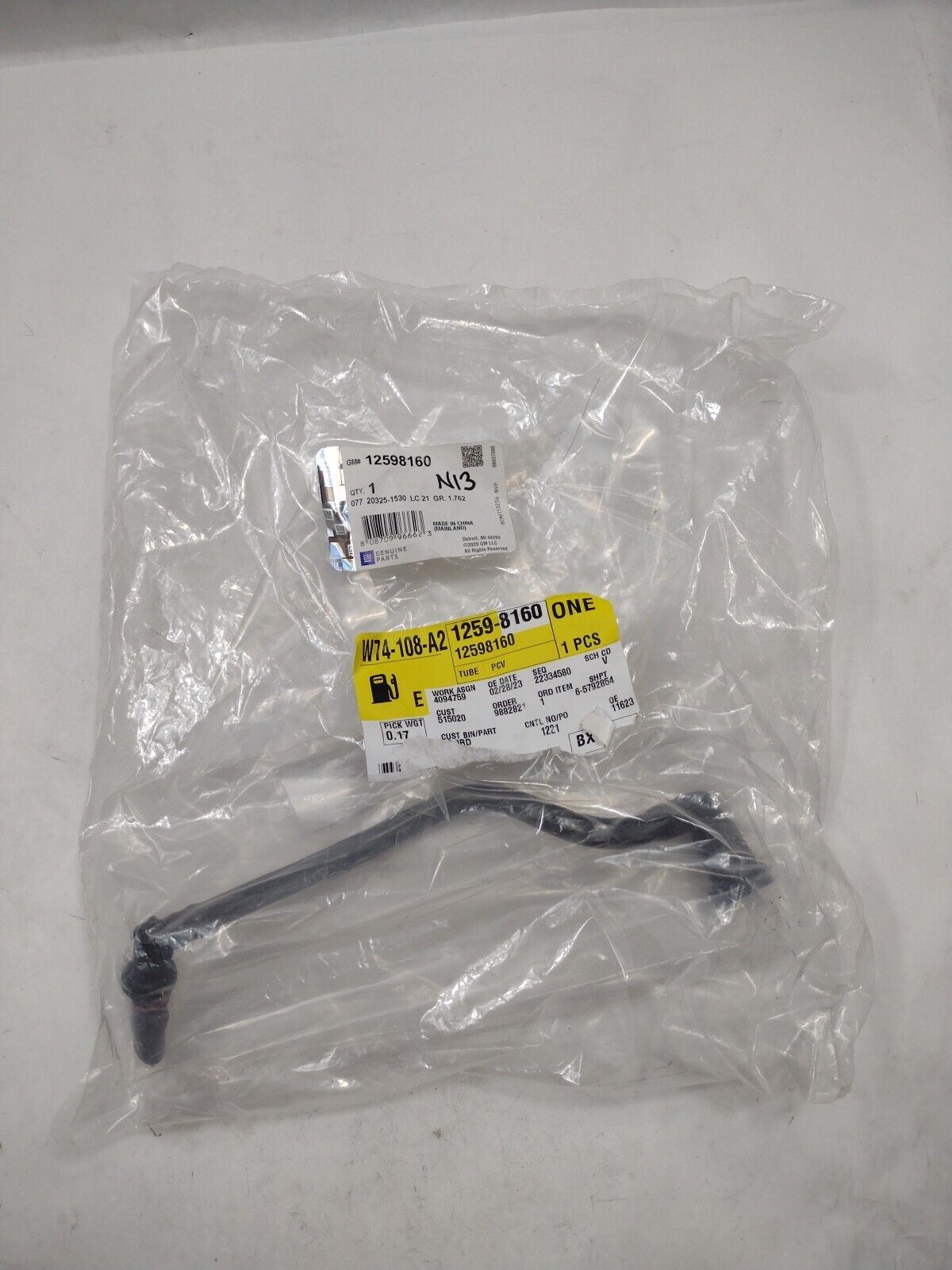 Genuine OEM GM Chevy Equinox PCV Valve Hose 2007-2009 12598160