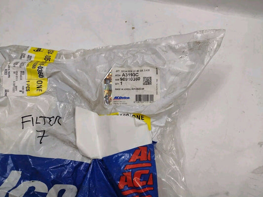 GM Genuine Parts 96910360 Air Filter