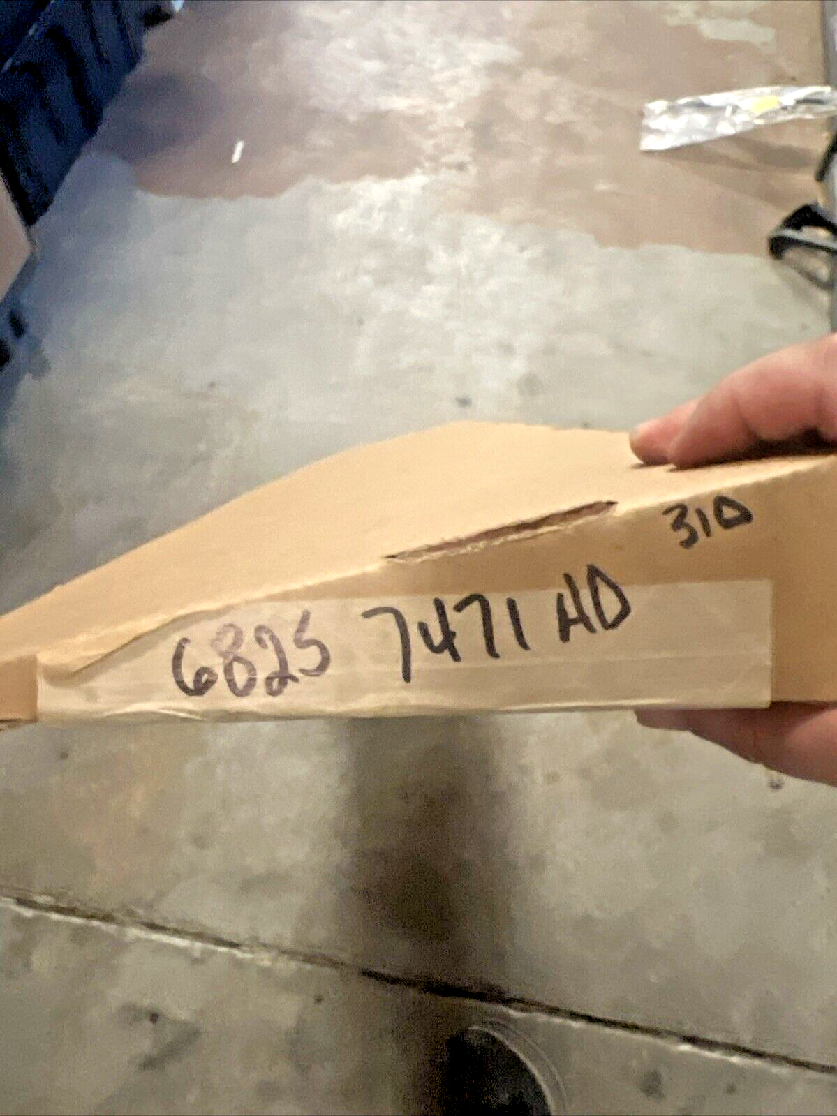 Genuine OEM Mopar Front Left Driver Side Day Light Opening Molding 68257471AD