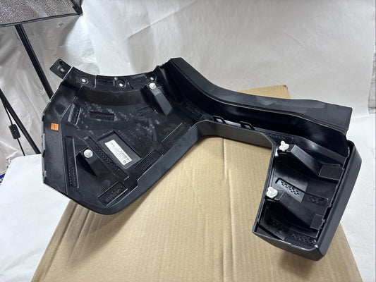 Genuine OEM GM Chevy Silverado 2500 HD Front Bumper Trim 2020-2023 84678868