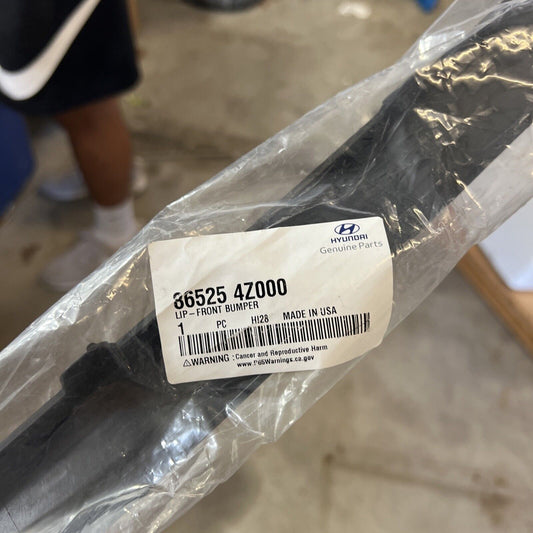 Genuine OEM Hyundai Santa Fe Sport Front Bumper Valance Kia 2013-2015 865254Z000