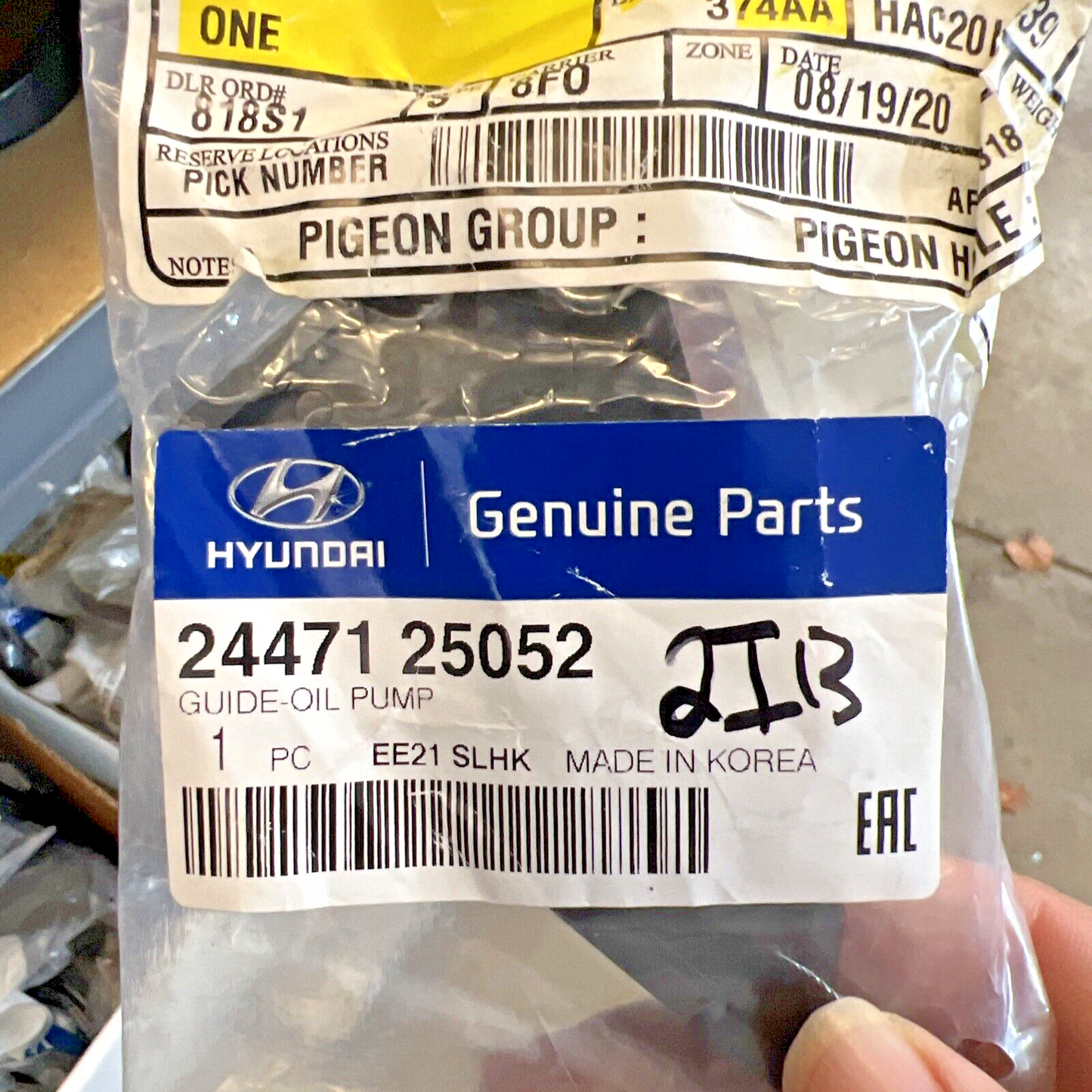 Genuine OEM Hyundai Sonata Tucson Oil Pump Chain Guide 2.4L 2006-2015 2447125052