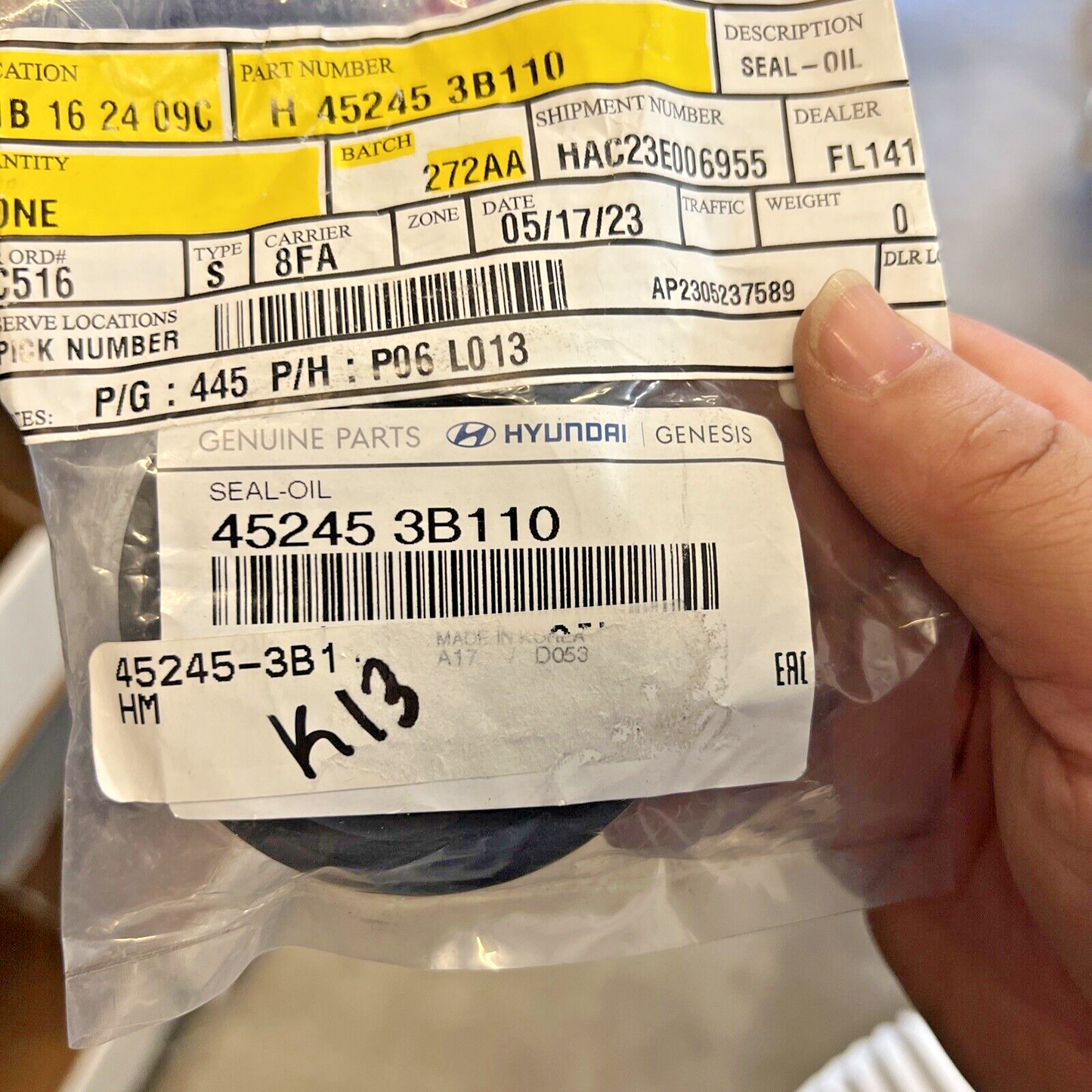 Genuine OEM Hyundai Kia Right Side Auto Trans Output Shaft Seal 15-24 452453B110