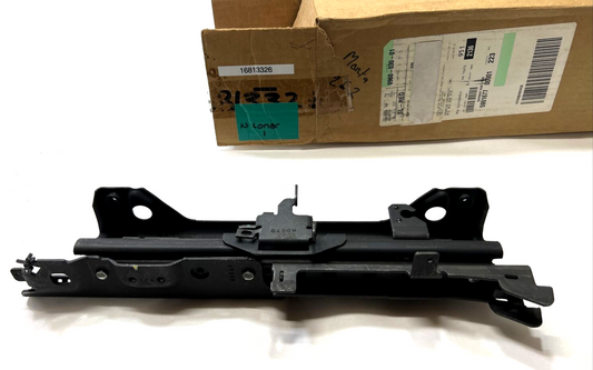 New OEM Genuine GM 2000-2005 Passenger Seat Inner Adjuster Assembly 16813326