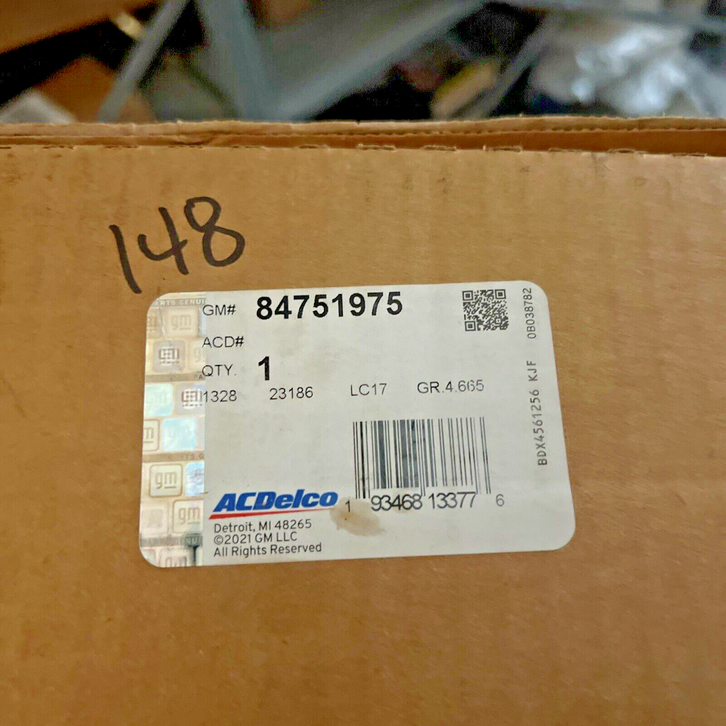 Genuine OEM GM Sierra Front Passenger Side Disc Brake Caliper Assembly 84751975