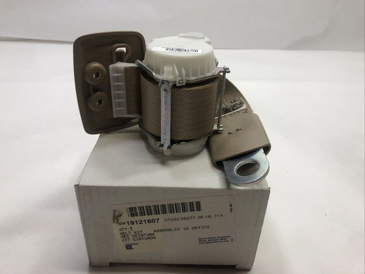 GM OEM Rear Seat Belt-Belt & Buckle Retractor 2007 19121607