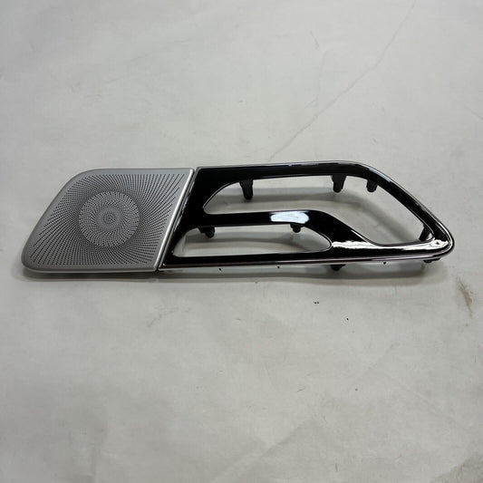 New OEM Lincoln Navigator Door Trim Applique Driver Side 2019-20 JL7Z78275A37DB