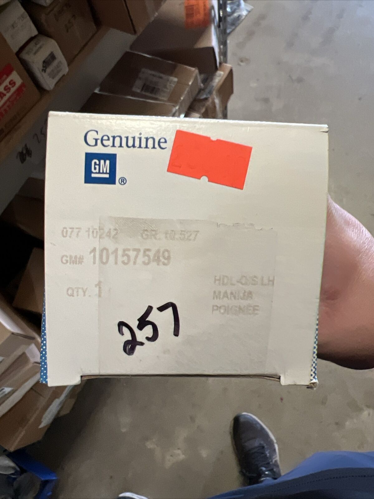 Genuine OEM GM Lumina APV Left Outside Driver Side Handle 1990-1996 10157549