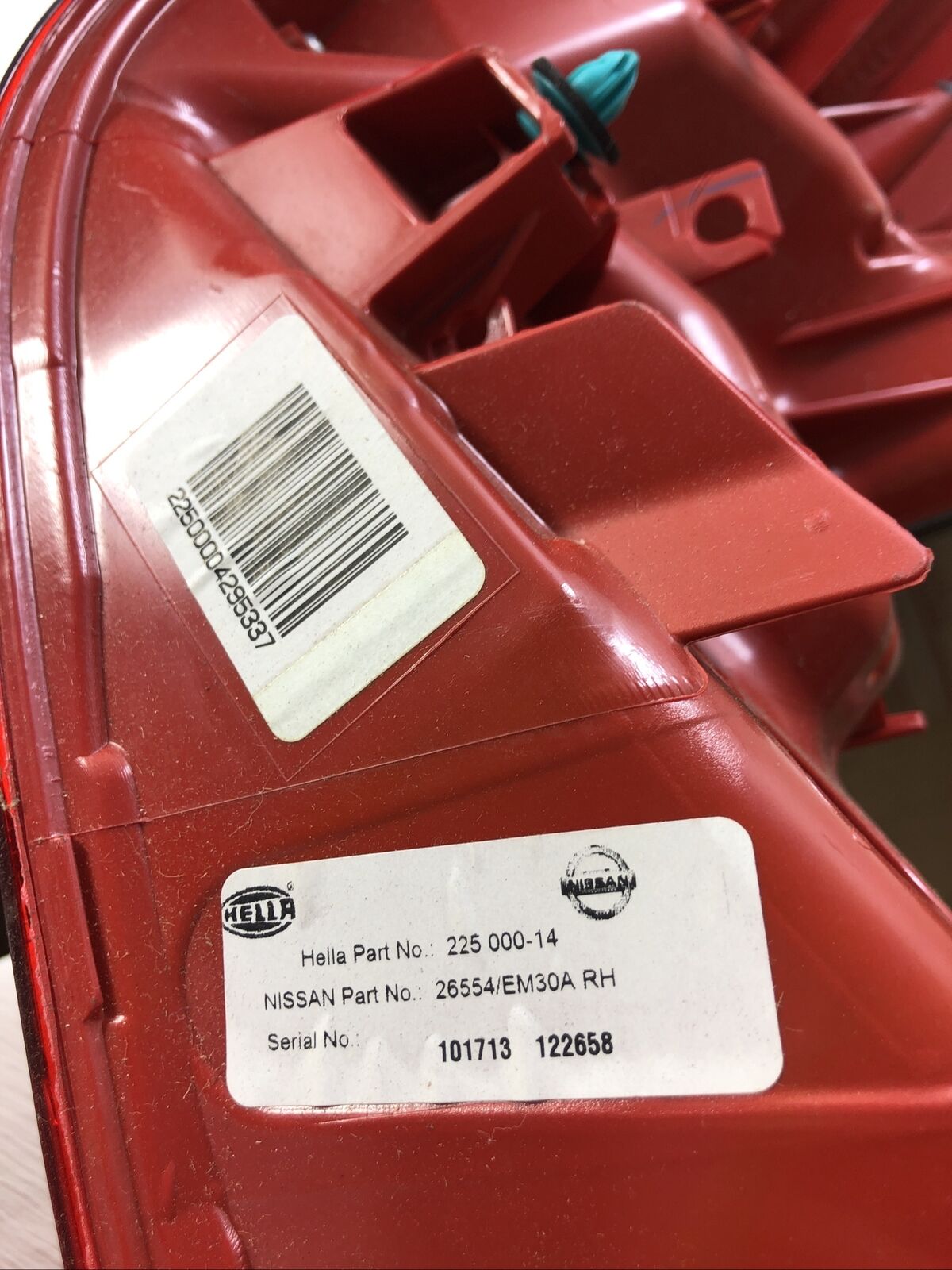 New OEM Nissan Versa Tail Light Passenger Side 2007-2012 FACTORY 26554-EM30A