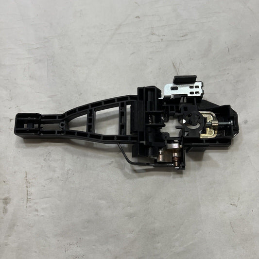 New OEM Genuine Ford Escape 12-19 Right Passenger Side Handle Base CM5Z5826684F