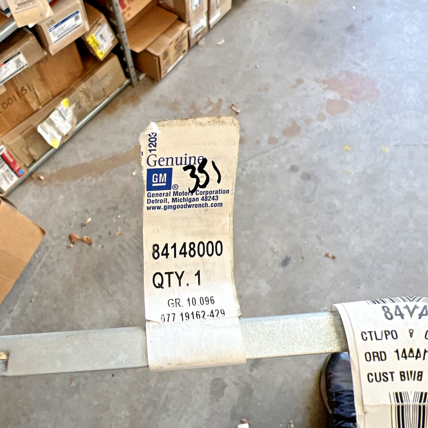 Genuine OEM GM Driver Side Windshield Side Reveal Molding Retainer 84148000