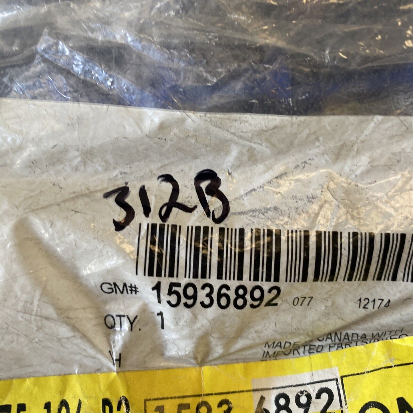 New OEM General Motors Front Interior Door Handle 15936892