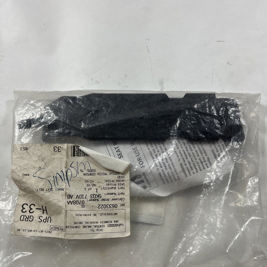 Genuine OEM Mopar Rear Left Driver Side Inner Seat Belt 2009-2013 5KQ371DVAB
