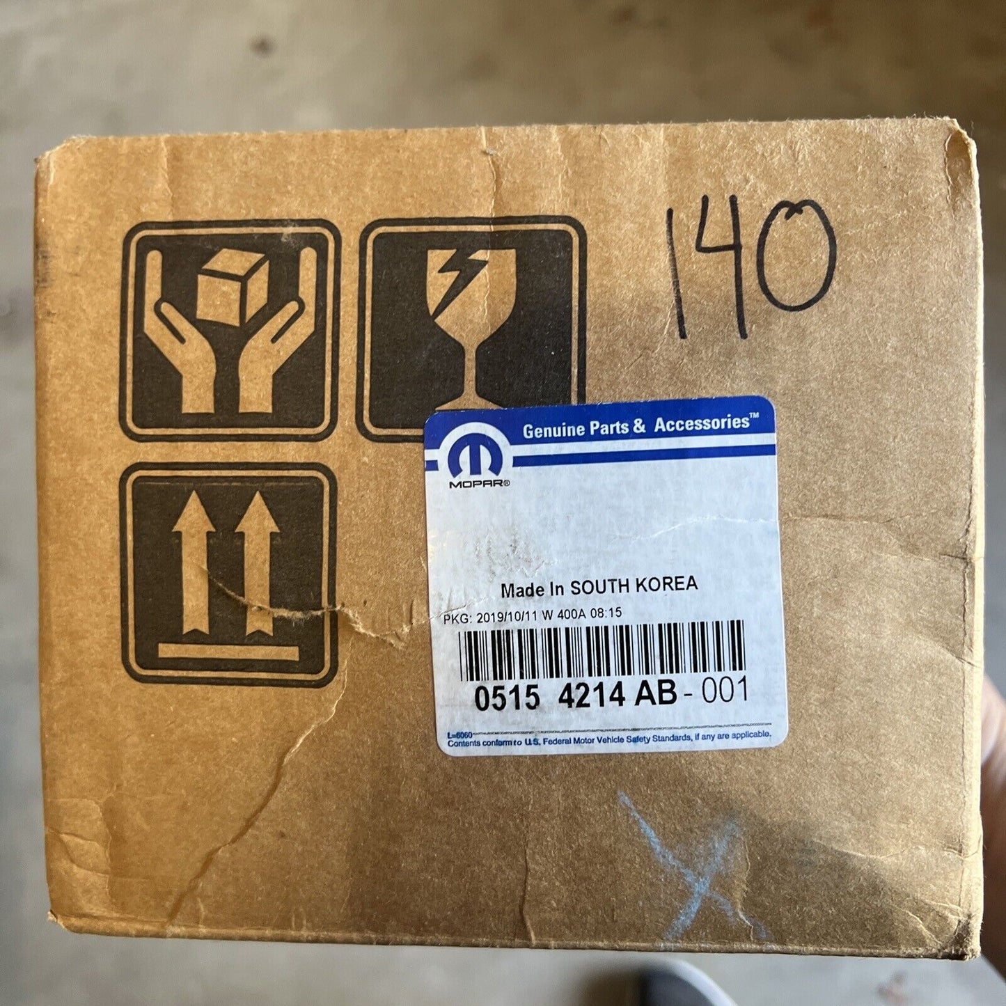 New OEM Genuine Mopar Town & Country 2008-2011 Axle Hub Assembly 5154214AB