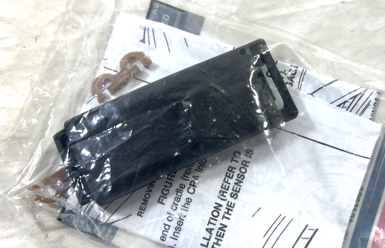 Genuine OEM Ford Tire Pressure Monitoring Sensor Motorcraft TPMS5 8C2Z1A189A