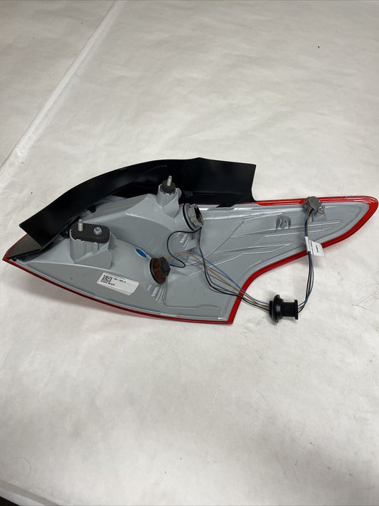 New OEM Ford Focus Tail Light Driver Side 2012-2014 GENUINE DM5Z-13405-ECP