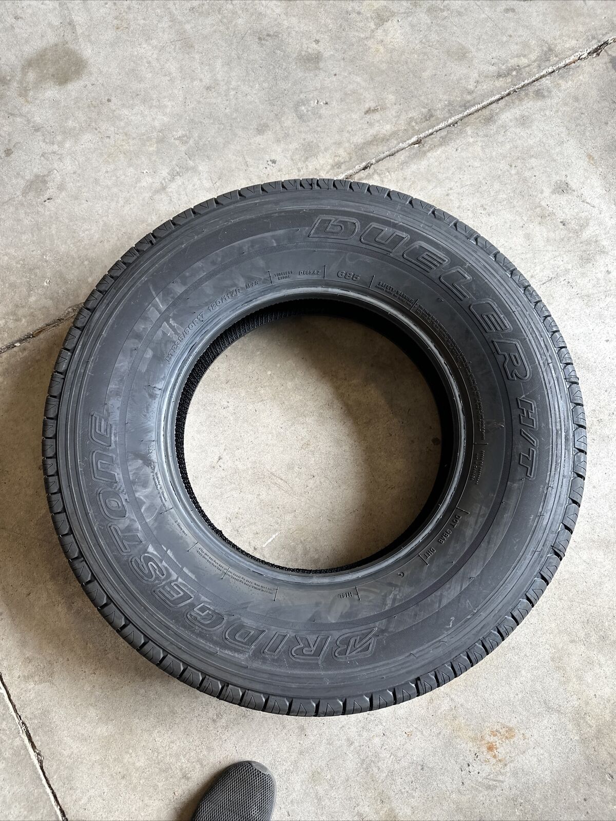 1 New Tire Bridgestone Dueler HT685 235/80-17 120R (33673)
