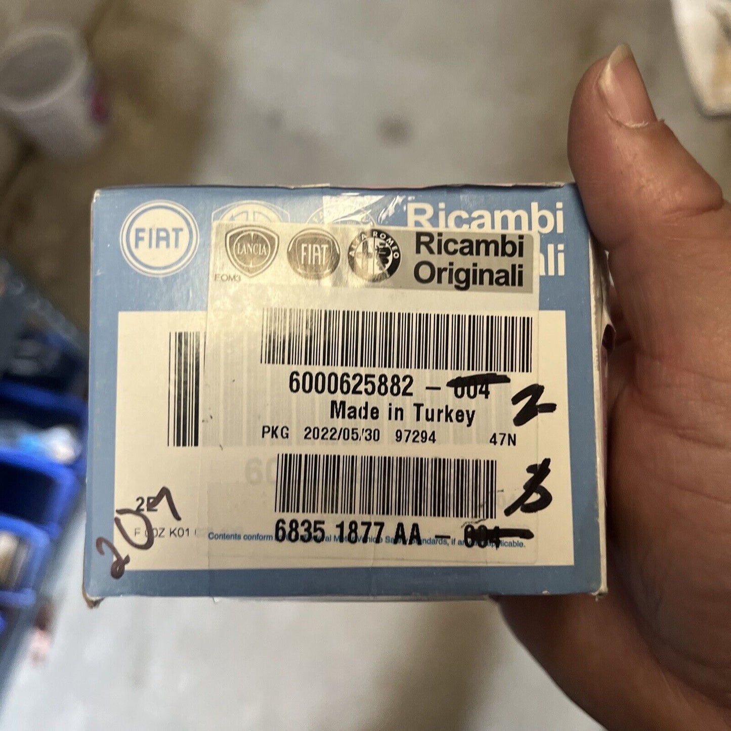 Genuine OEM Mopar Fuel Injector Clip 68351877AA