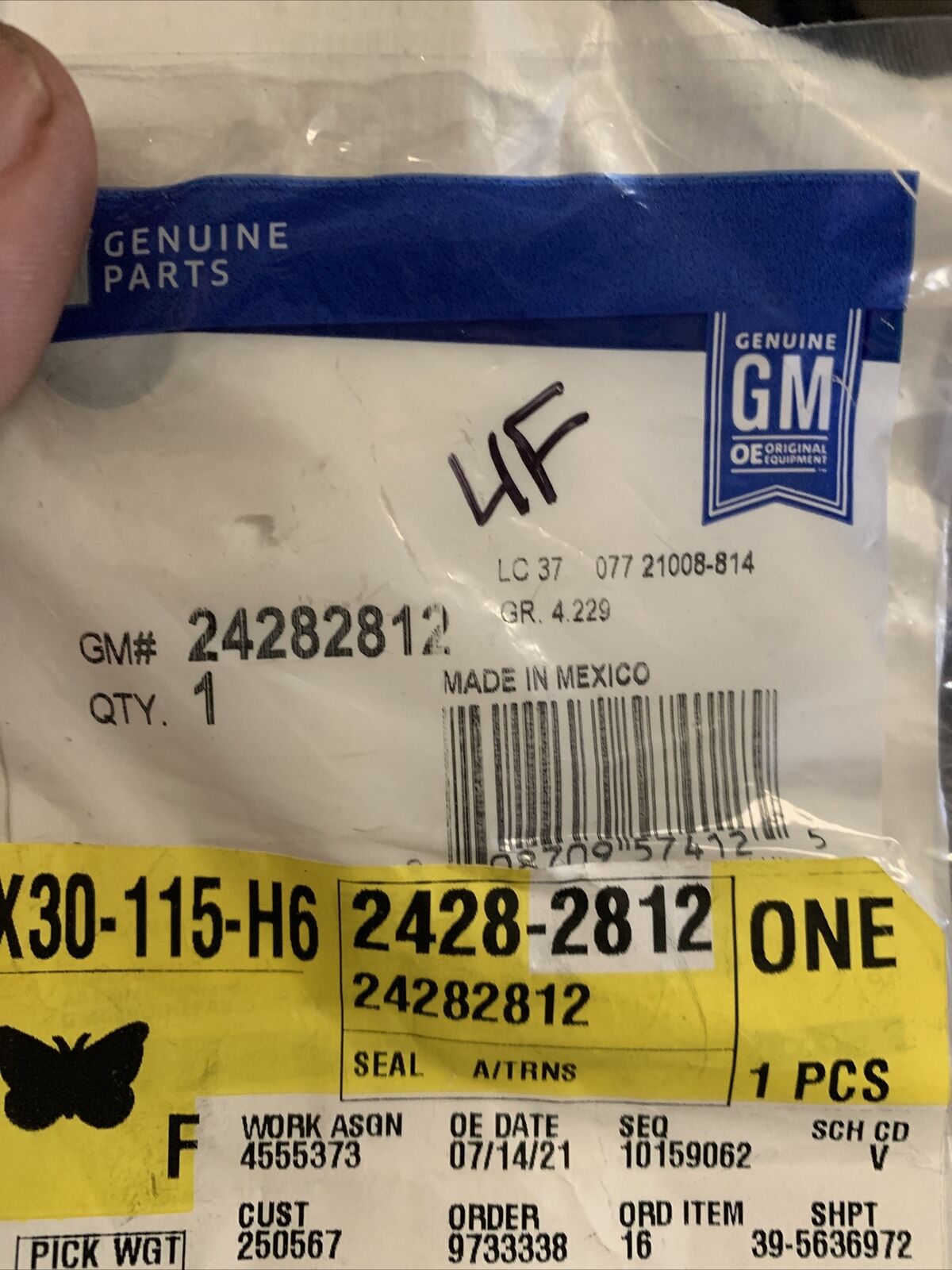 New OEM Genuine GM Automatic Transmission Fluid Accumulator Pipe Seal 24282812