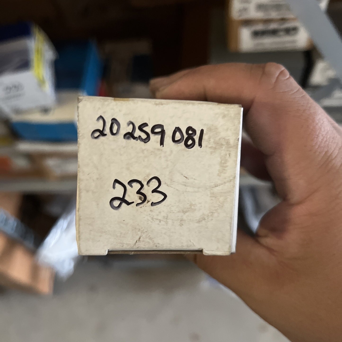 47298886