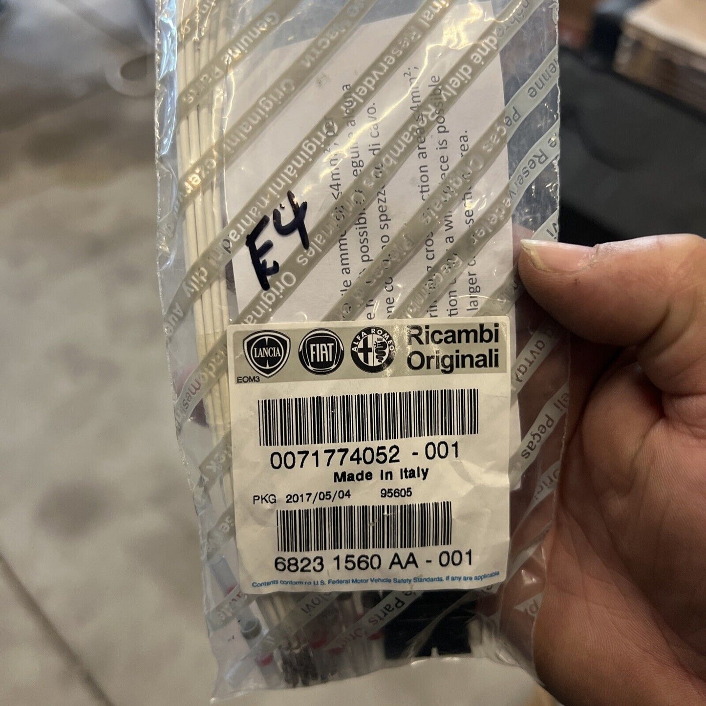 Genuine OEM Mopar ProMaster City Electrical Pin Connector 2014-2022 68231560AA