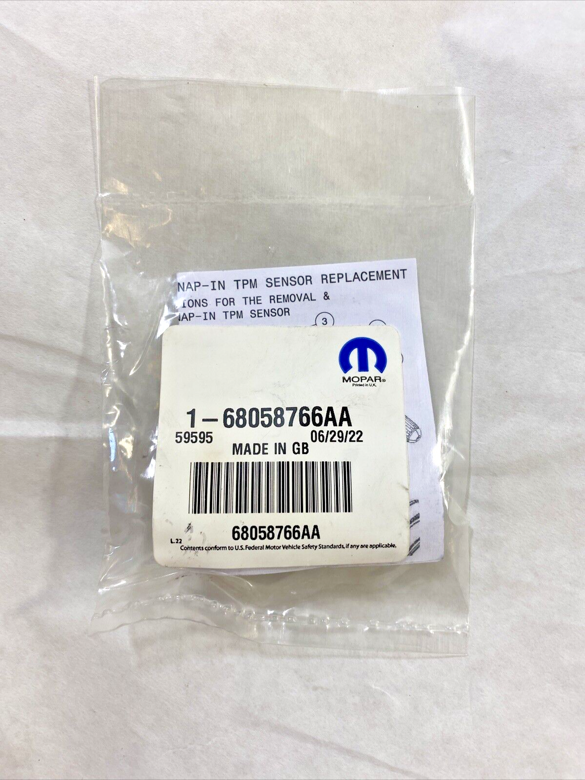 Genuine OEM Mopar TPMS Sensor Valve Assembly-Valve Stem Hardware Kit 68058766AA