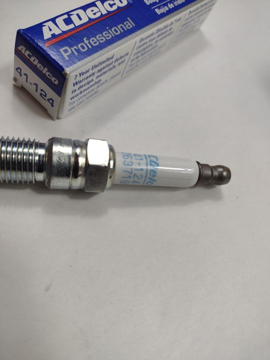 1 Single* GM Genuine Parts 12637197 - 41-124 Spark Plug