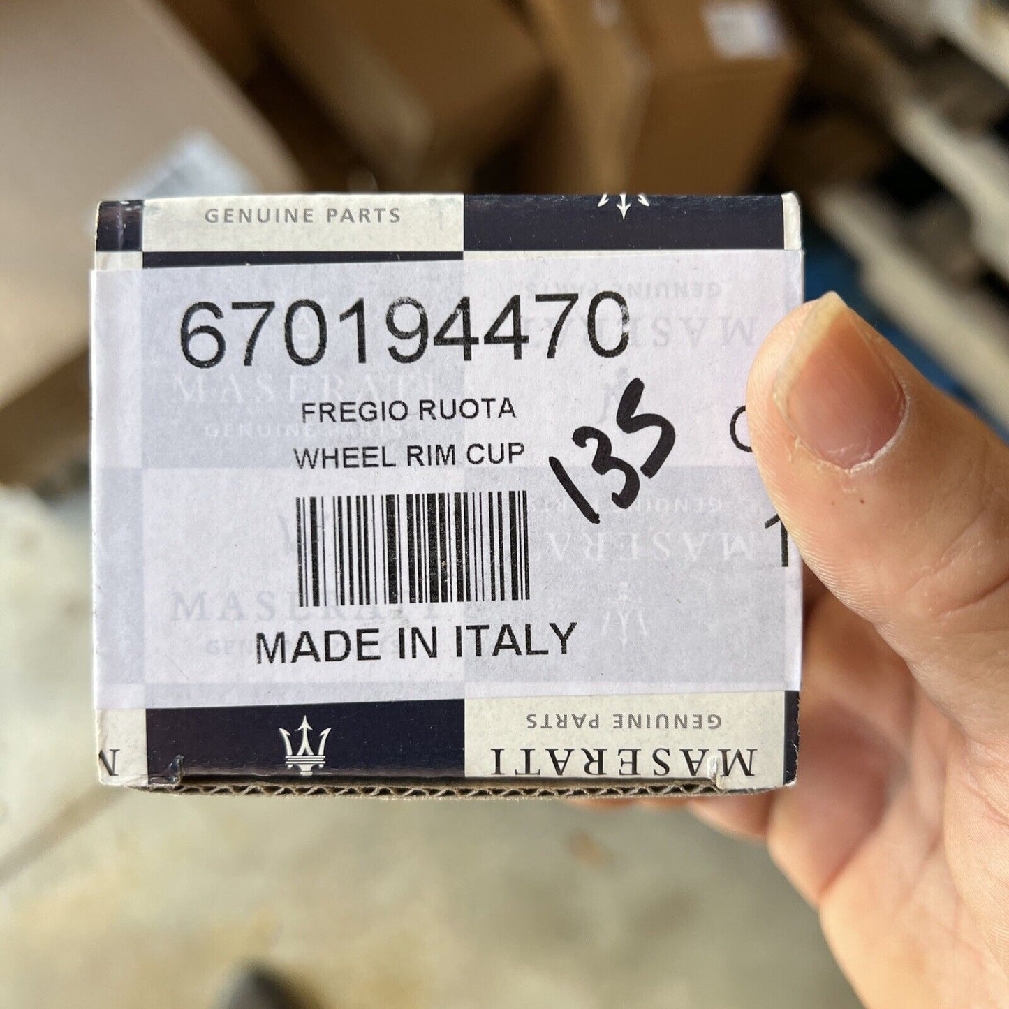 Genuine OEM Maserati Wheel Rim Cap Center Cap 670194470