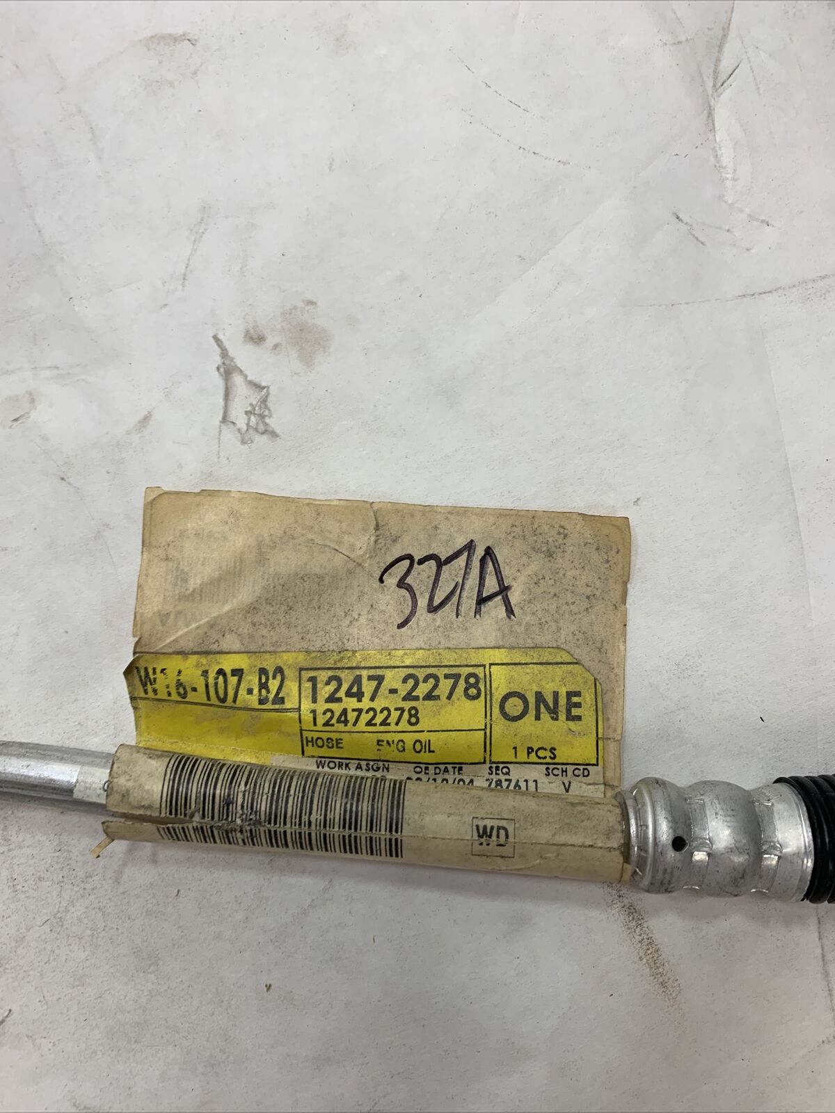 New OEM Genuine GM Lower Engine Oil Cooler Outlet Hose Assembly 12472278