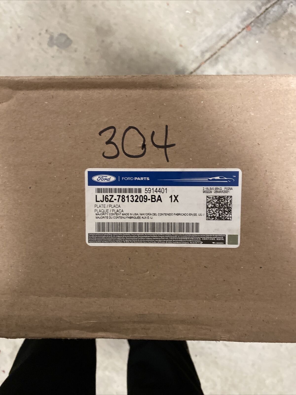 New OEM Ford Escape Front Driver Side Door Scuff Panel 2020-21 LJ6Z7813209BA