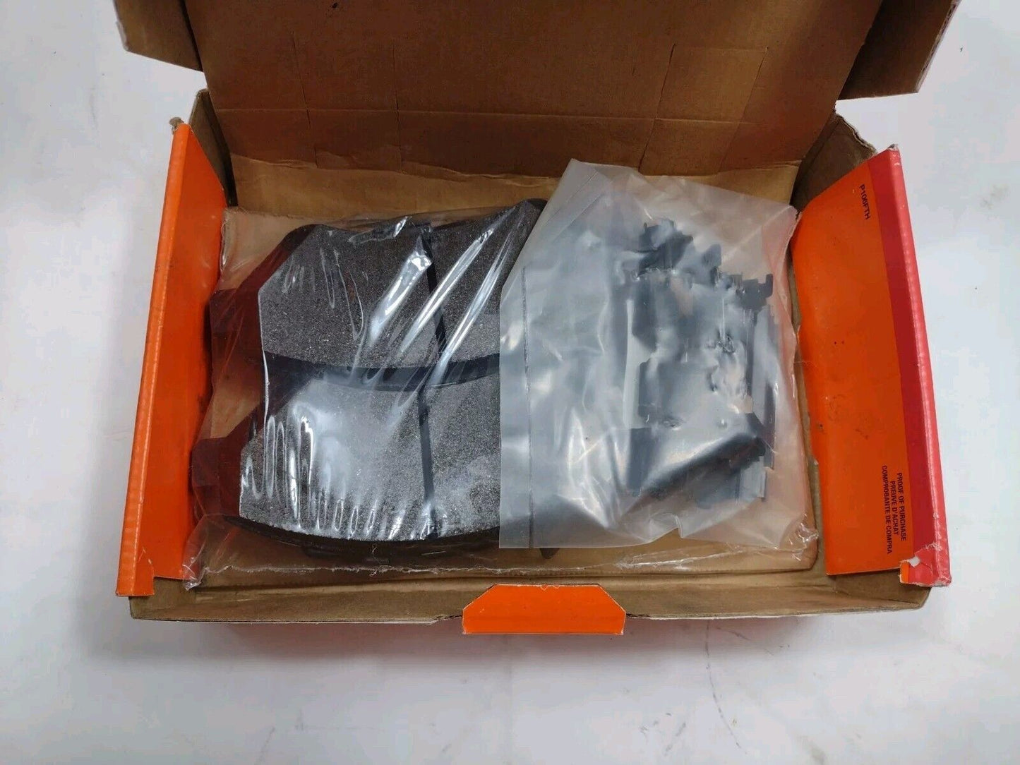 New Napa Fleet RAM Promaster 2500 Disc Brake Pads 2014-2015 Ft8972