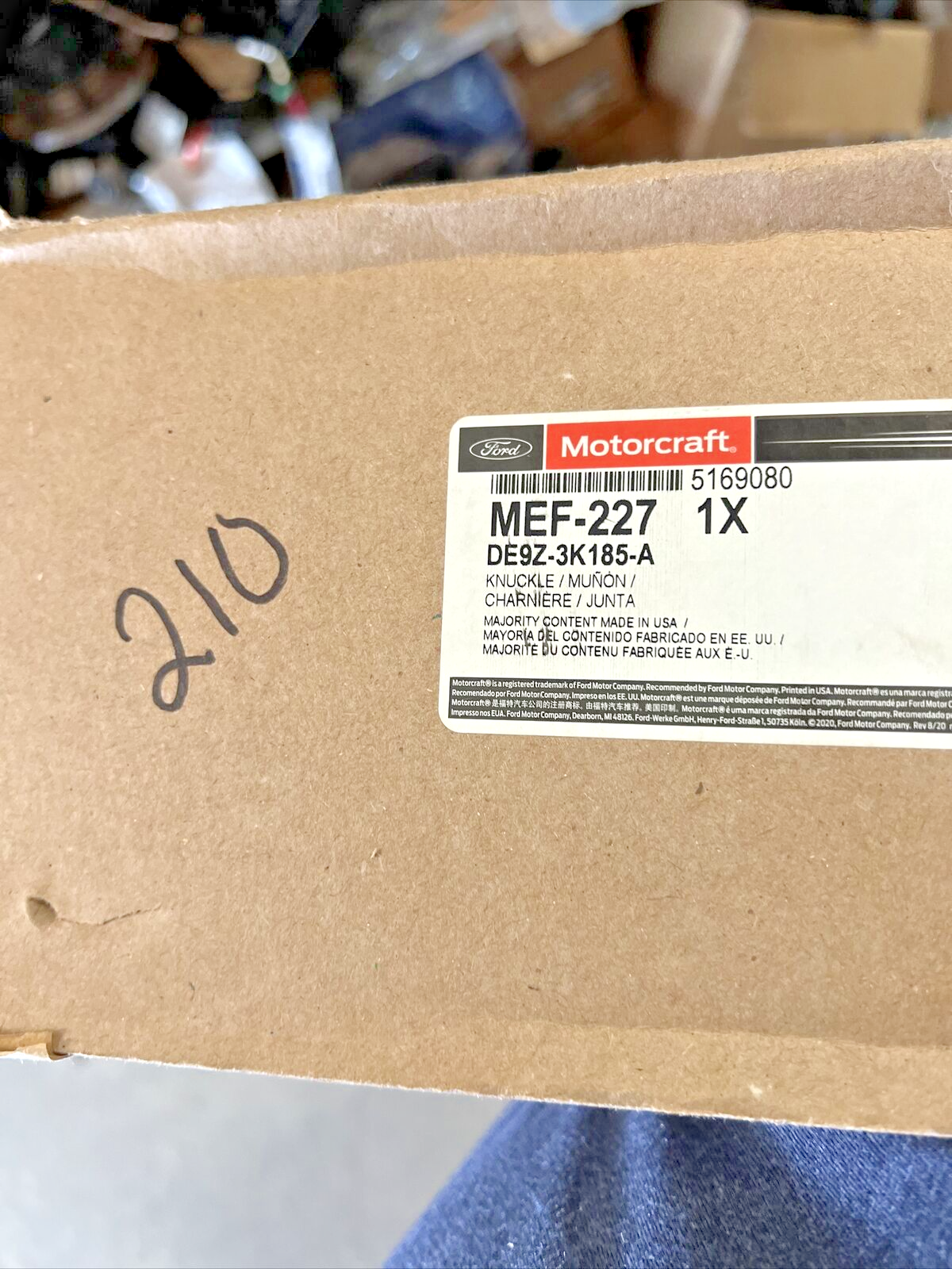 New OEM Genuine Ford Flex 03-19 Right Passenger Side Spindle Knuckle DE9Z3K185A