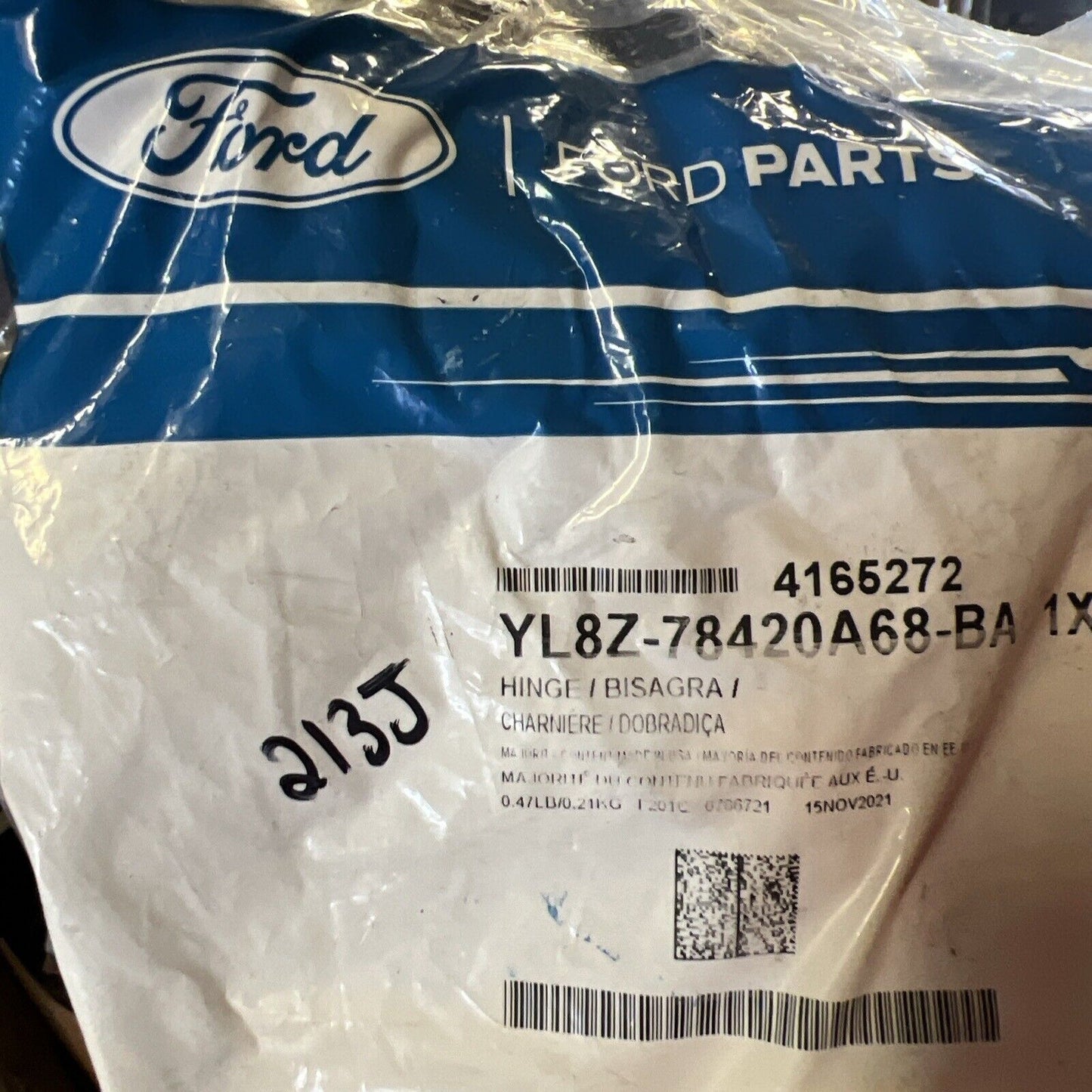 New OEM Genuine Ford Escape 2001-2007 Lift Gate Glass Hinge YL8Z78420A68BA