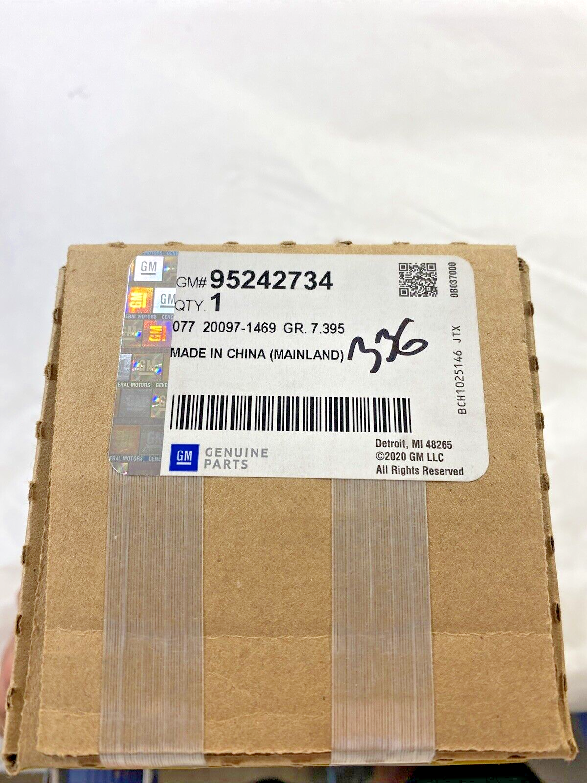 Genuine OEM GM Chevrolet Buick Rear Shock Absorber Bumper 2013-2022 95242734