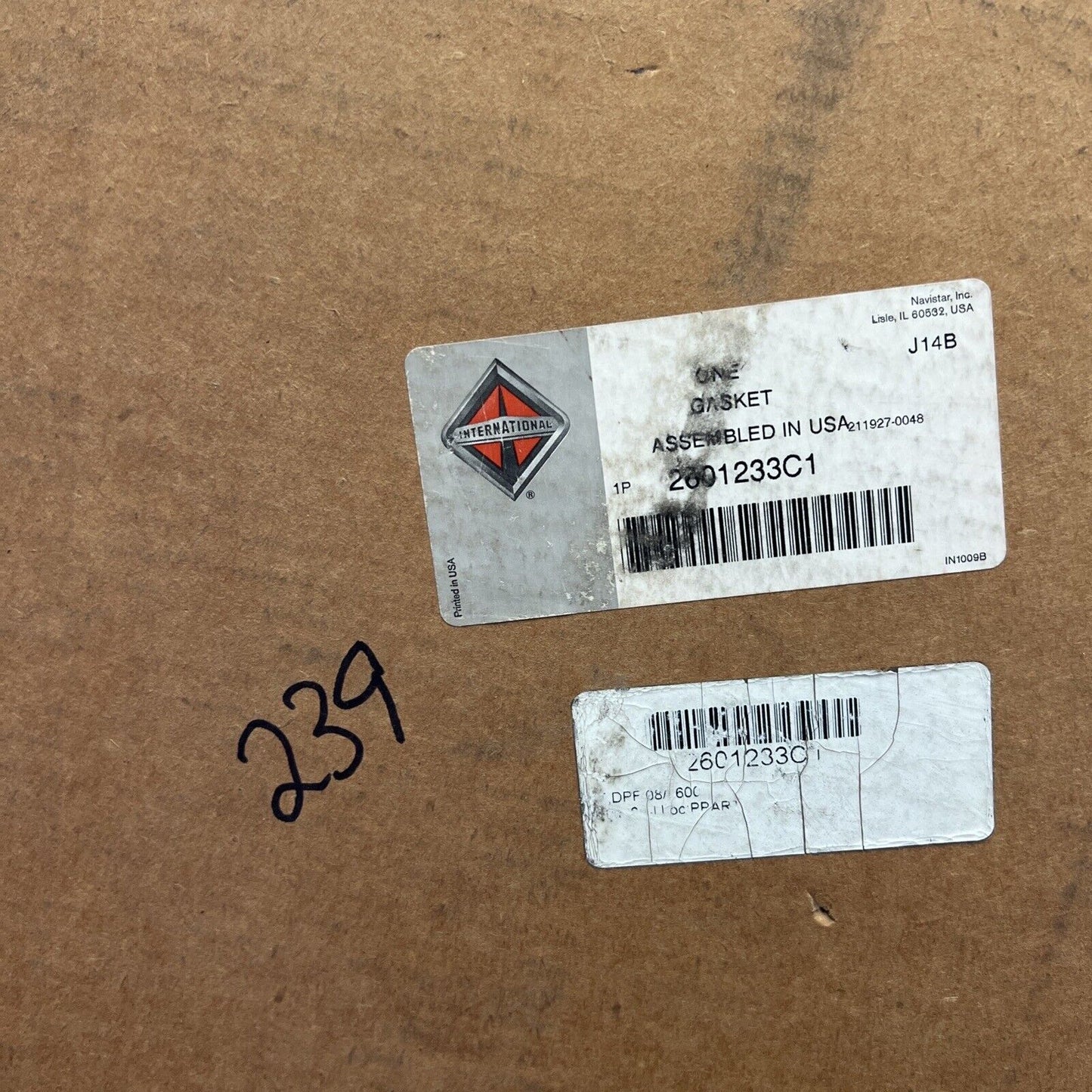 New OEM Genuine International Gasket 2601233C1
