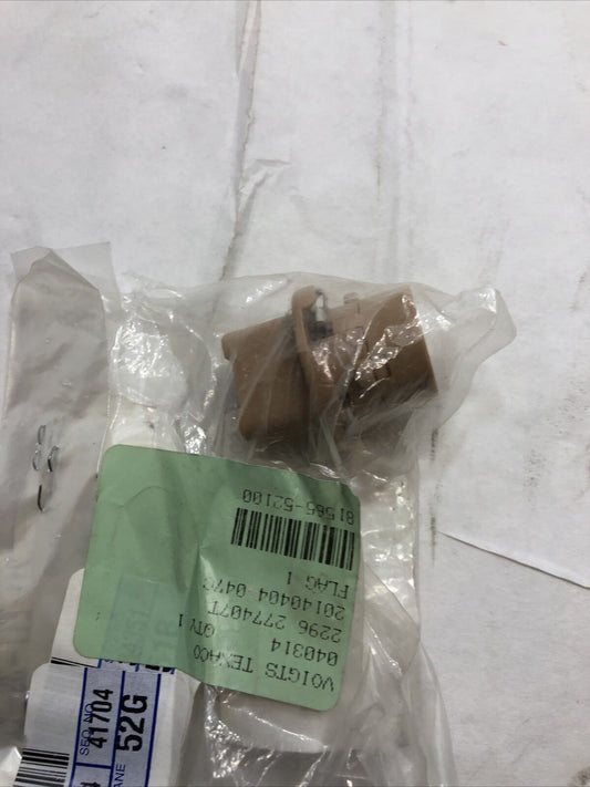 Genuine Toyota Socket Wire Rear Co 81565-52100