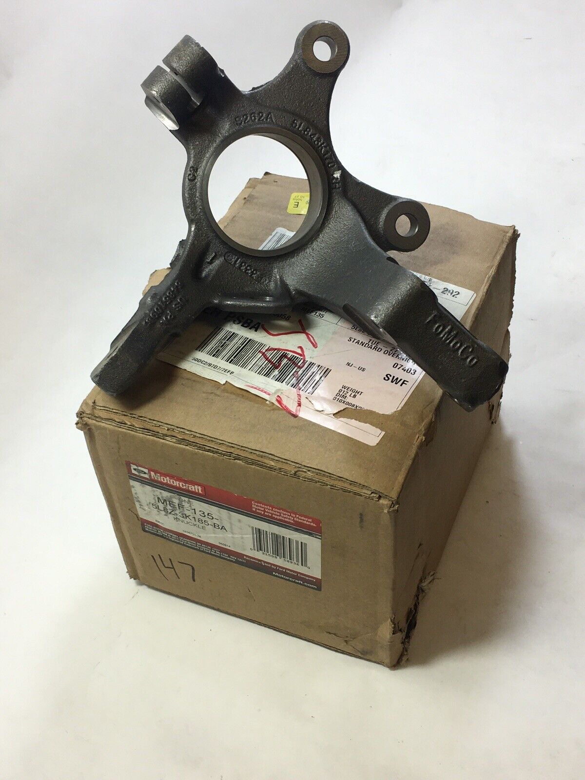 New OEM Ford Escape Front Steering Knuckle Passenger 2005-12 Motorcraft MEF135