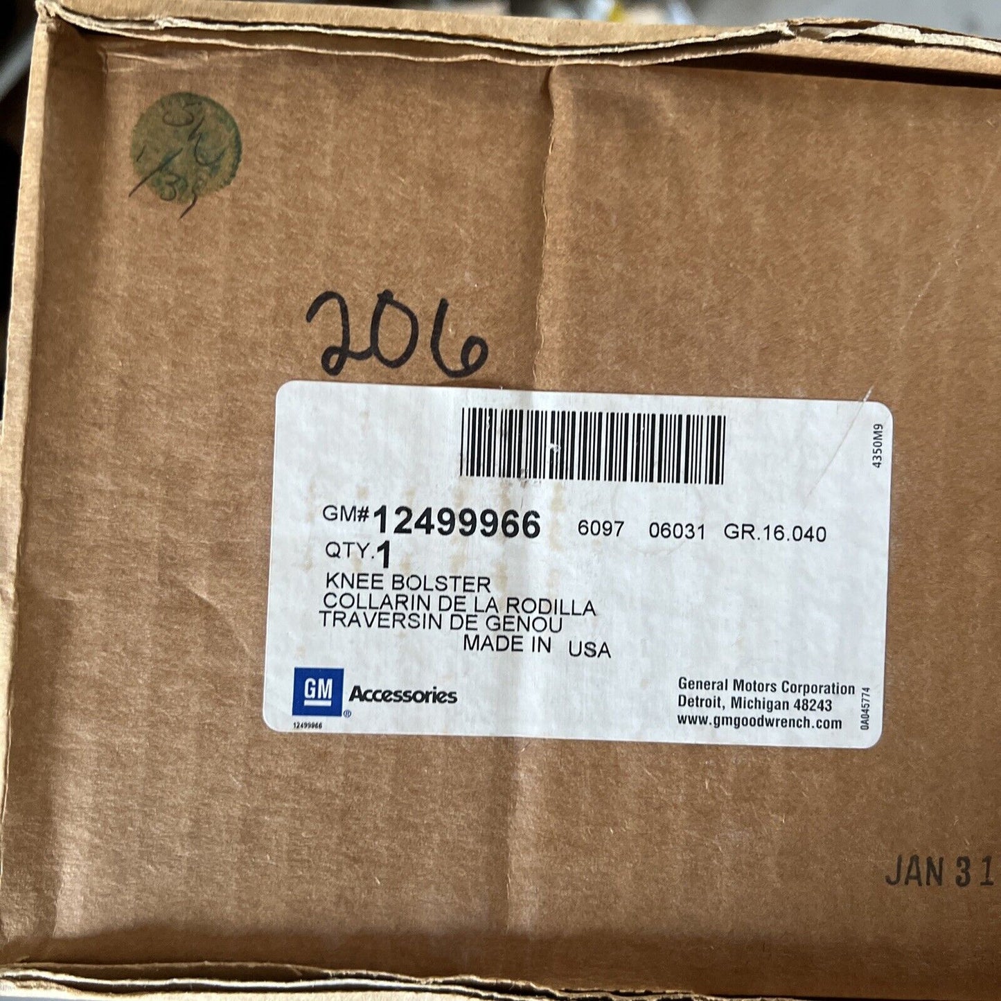 New OEM GM Silverado Sierra 1999-04 Dashboard Driver Knee Bolster Panel 12499966