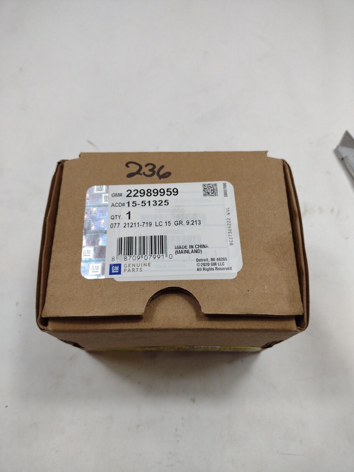 GM Genuine Parts 22989959 A/C Expansion Valve Kit